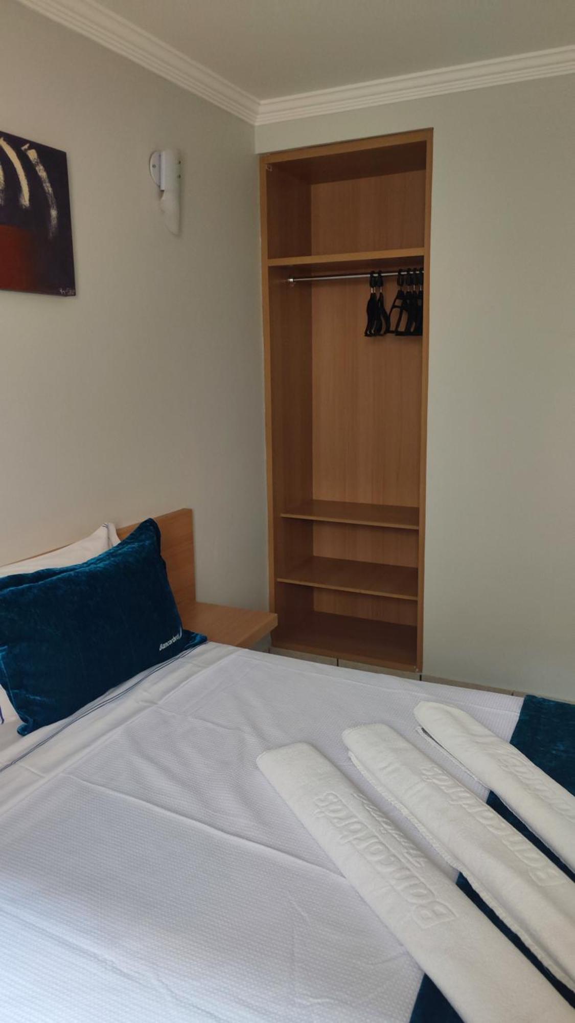 Diroma Fiori - Hoteis Com Roupa De Cama --- Destinos Combinados Turismo Калдас-Новас Екстер'єр фото